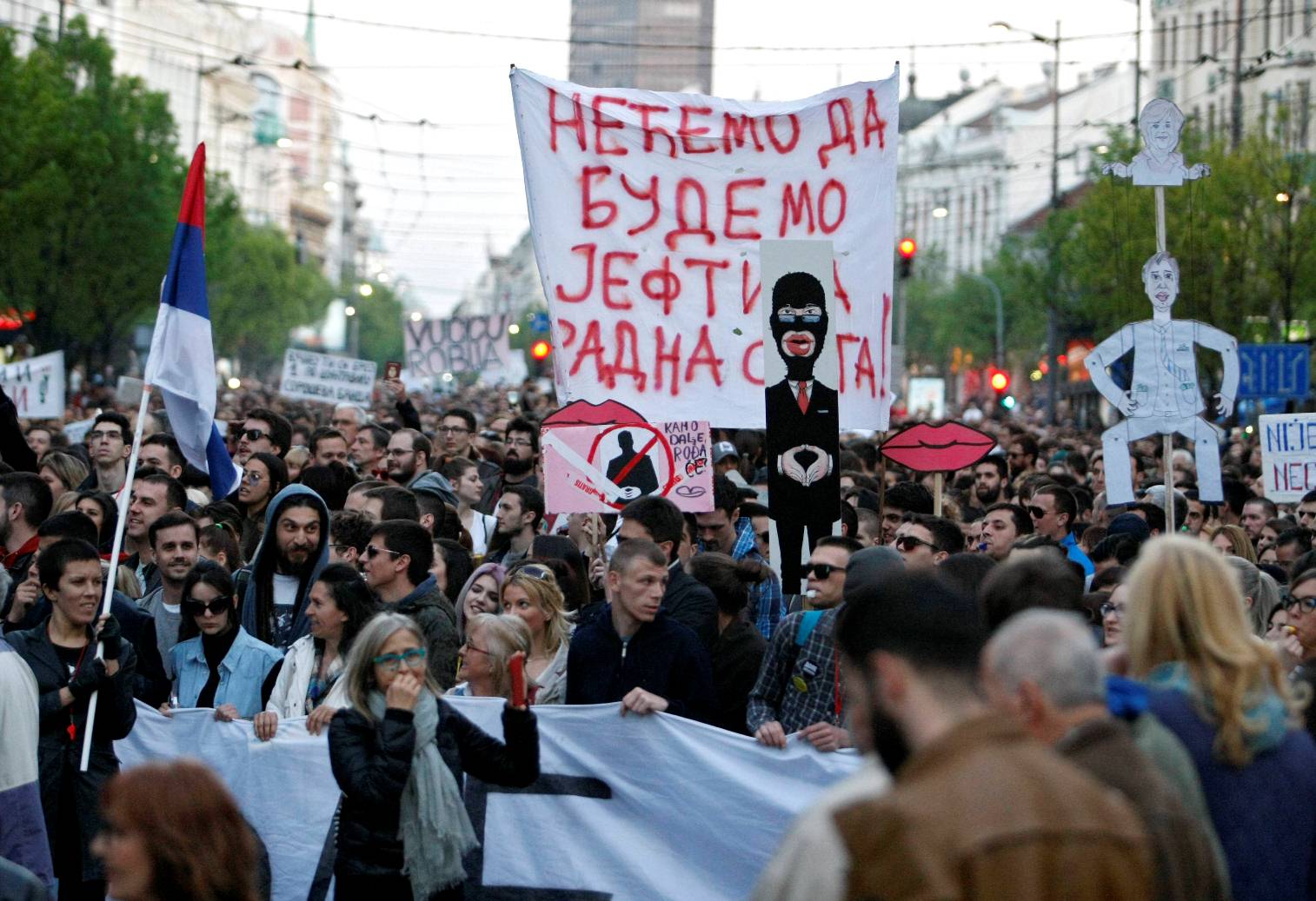PROTEST ZBOG DIKTATURE